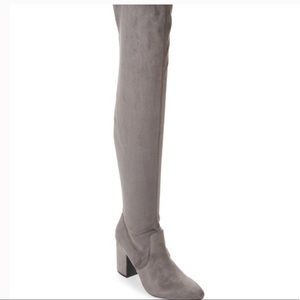 NWOT - Grey Steve Madden thigh high boots - size 8